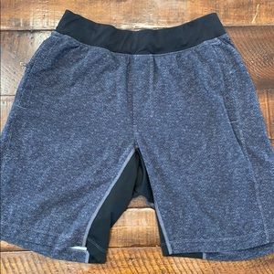 Lululemon Core T.H.E. Short Linerless Short Medium
